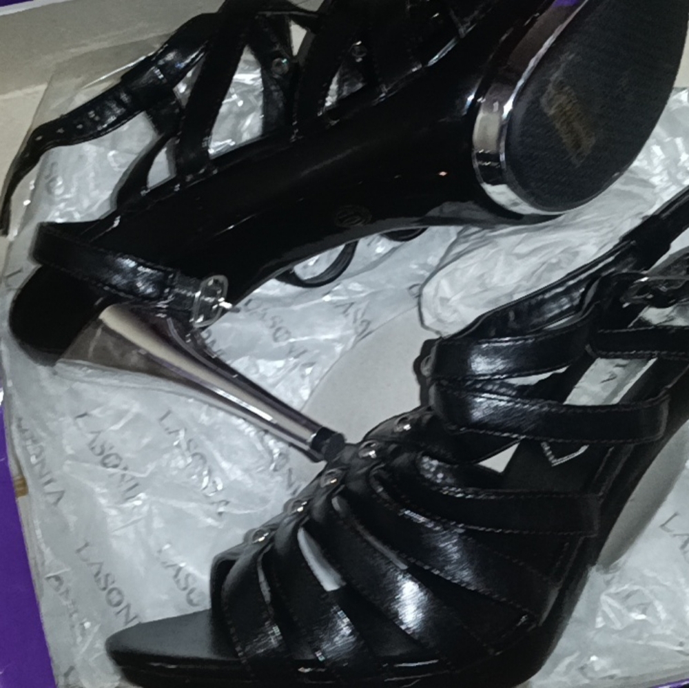 Black heels